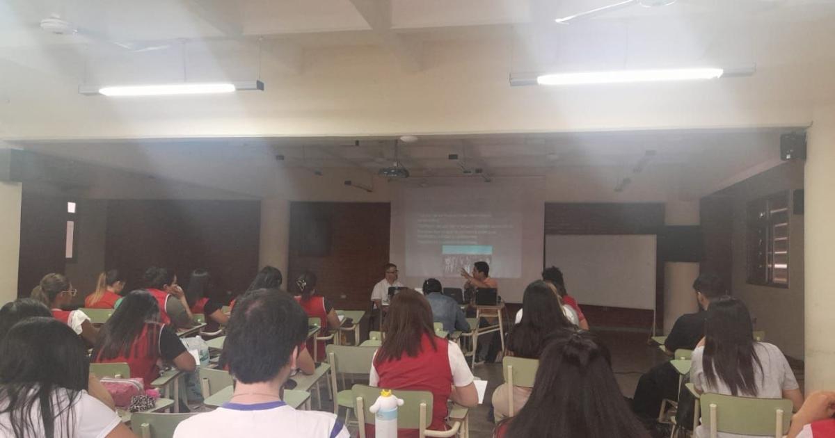 Mantildeana seraacute el acto de egreso del Nivel Superior del Instituto San Joseacute