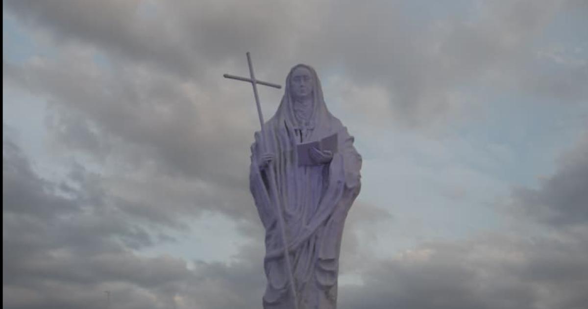 El gobernador Zamora y la intendente Fuentes inauguraron el Parque Mama Antula