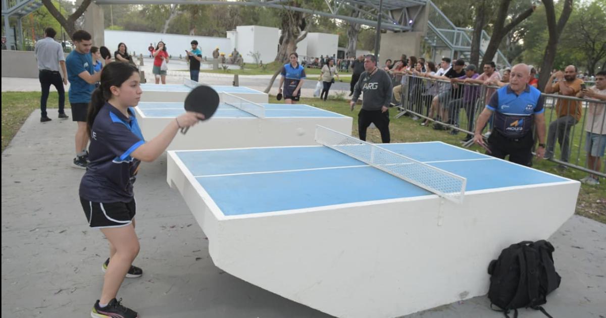 El gobernador Zamora y la intendente Fuentes inauguraron el Parque Mama Antula