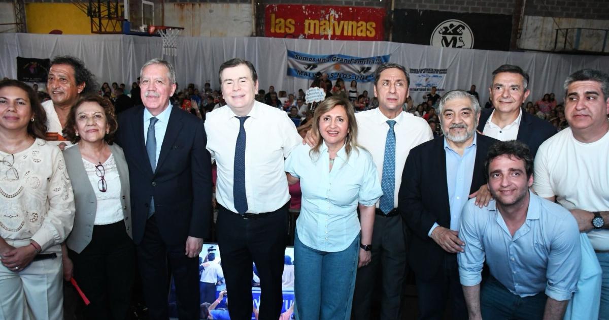 Zamora y Fuentes participaron de la celebracioacuten por el diacutea de los Jubilados