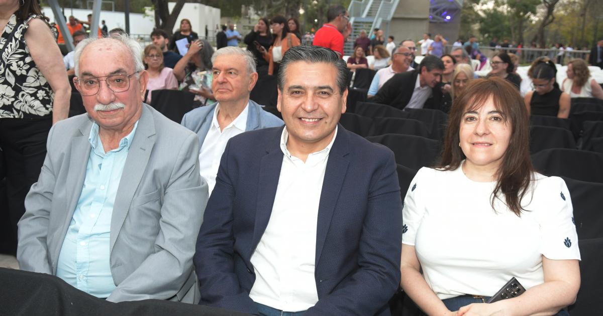 INAUGURARON EL PARQUE MAMA ANTULA