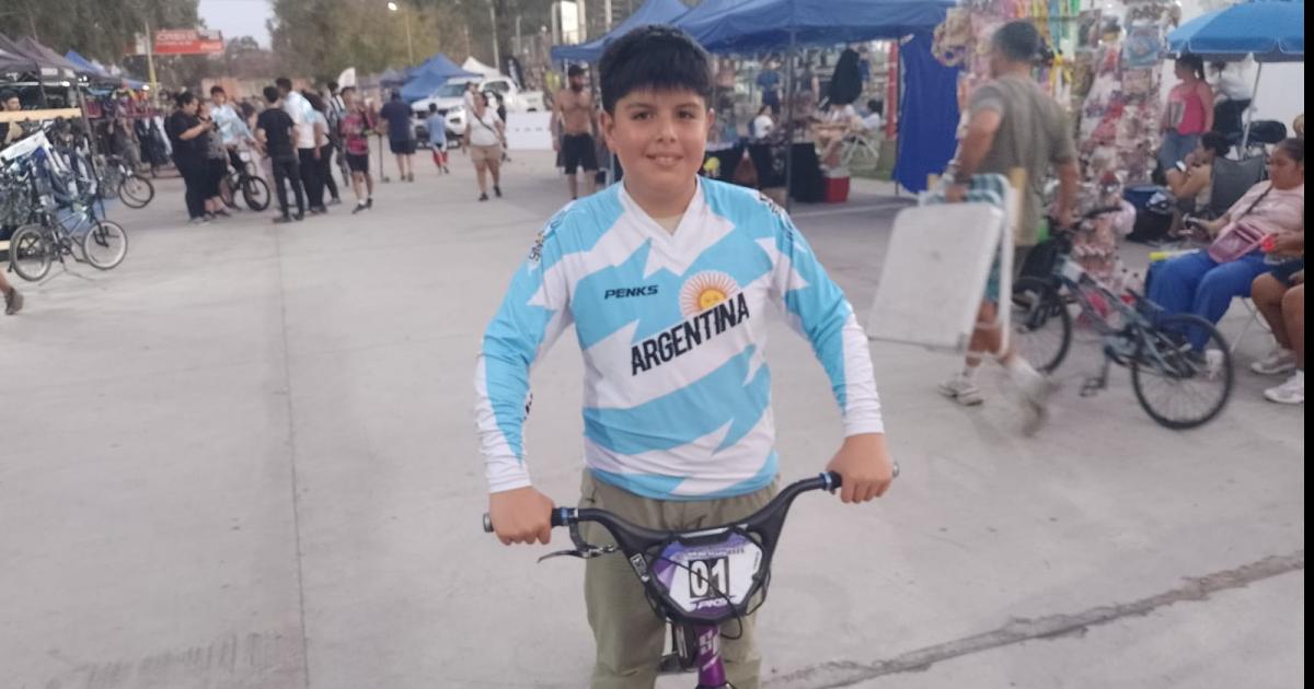 Jahir Paul Eliacuteas se consagroacute campeoacuten argentino en casa