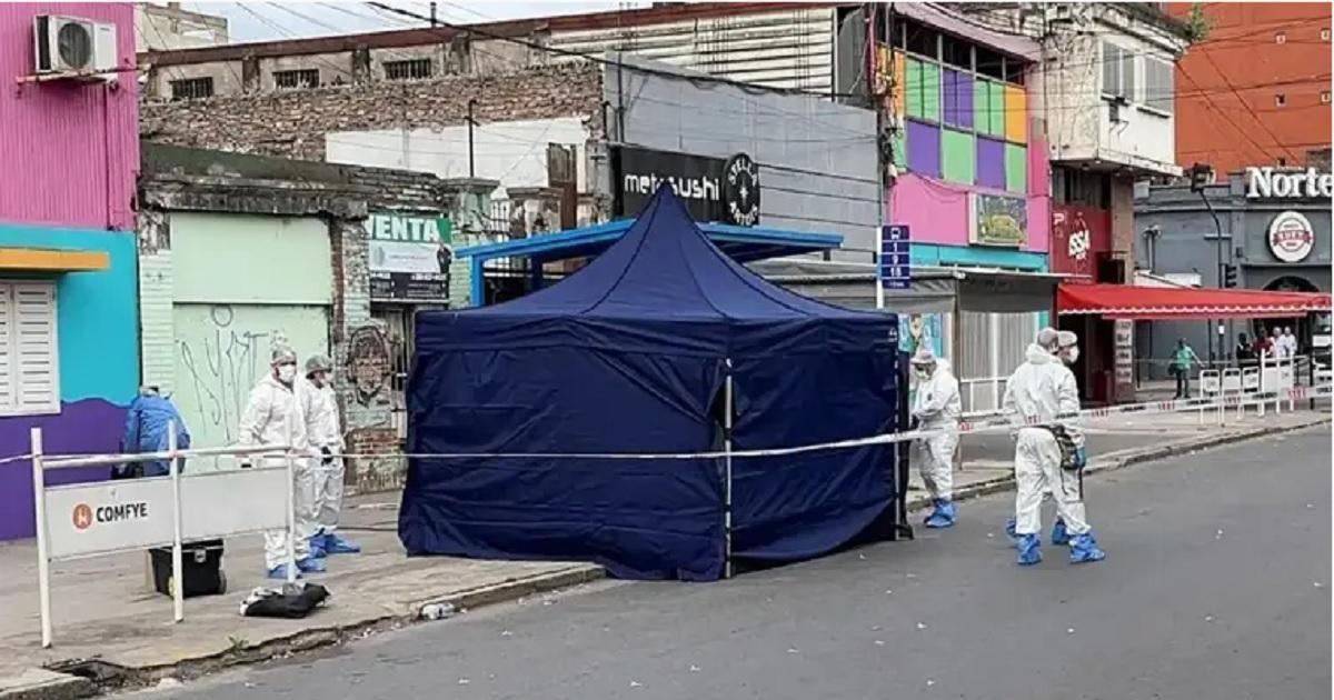 El atacante escapó en motocicleta pero fue identificado y detenido horas ms tarde por la Policía - Foto- Contexto Tucumn