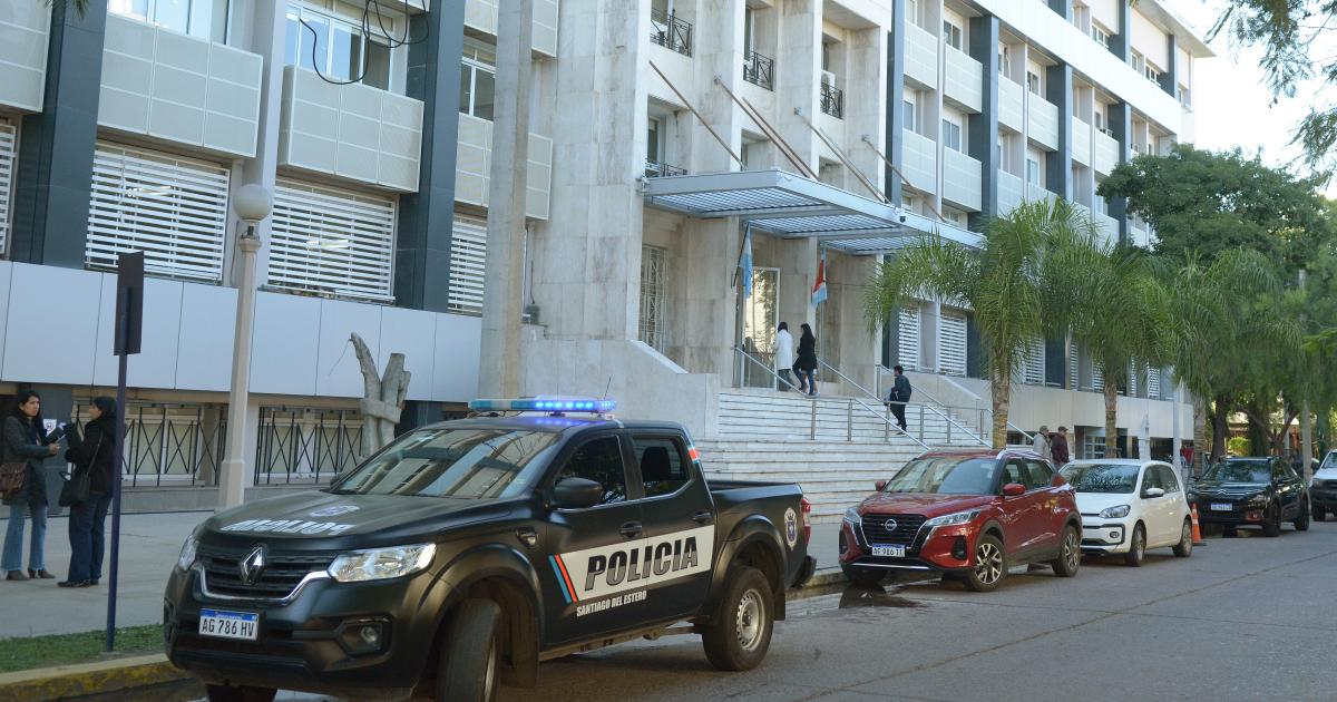 SOSEGADO A LA FUERZA- El agresor terminó alojado en una celda de comisaría por decisión de la jueza de Género Norma Morn