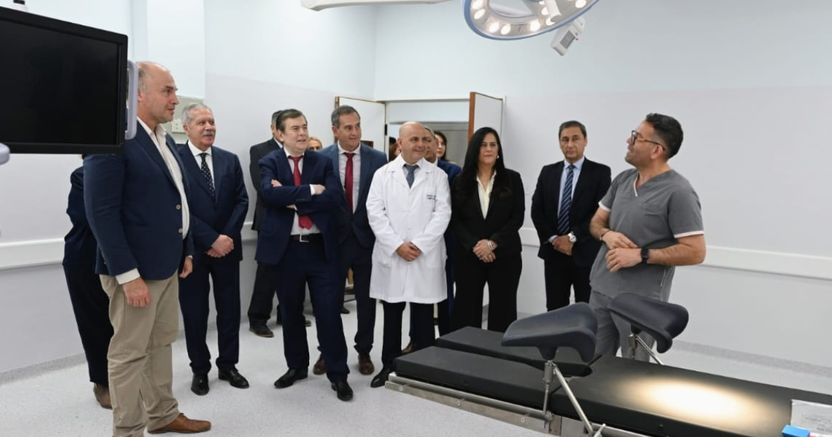 Este nuevo establecimiento sanitario de primer nivel forma parte de una larga lista de hospitales que sern inaugurados en distintos puntos de la provincia (Foto- prensa Gobierno)