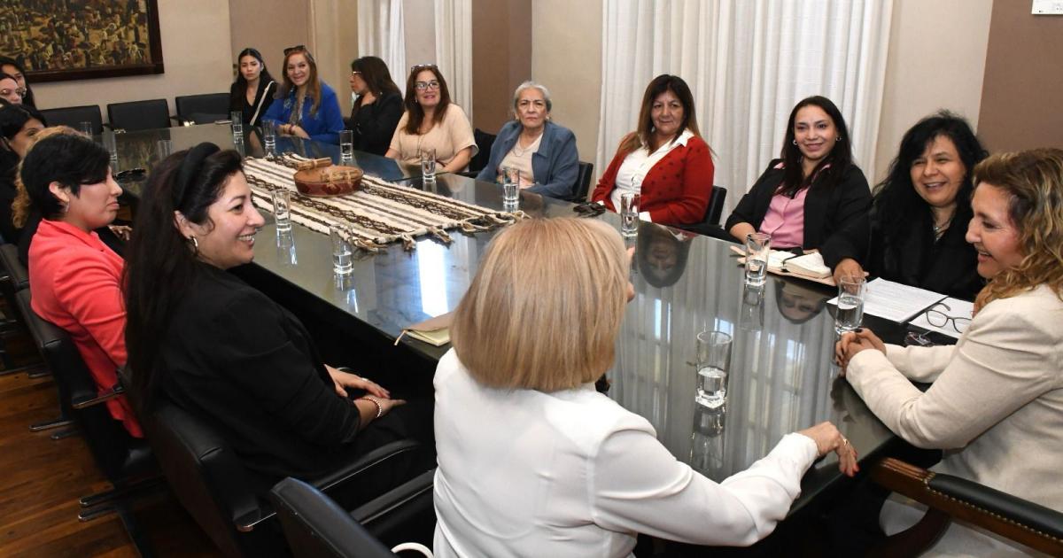 Norma Fuentes recibioacute al Consejo Consultivo de la Mujer
