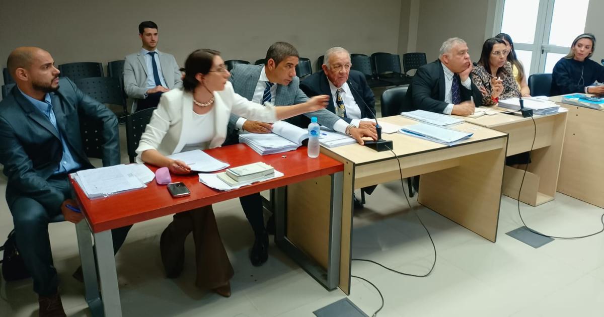 RECALCULANDO- Los abogados allanaron la excarcelación del cuarteto Con tres prófugos en carpeta el proceso incluye un par de detenidos clave en el umbral de la preventiva