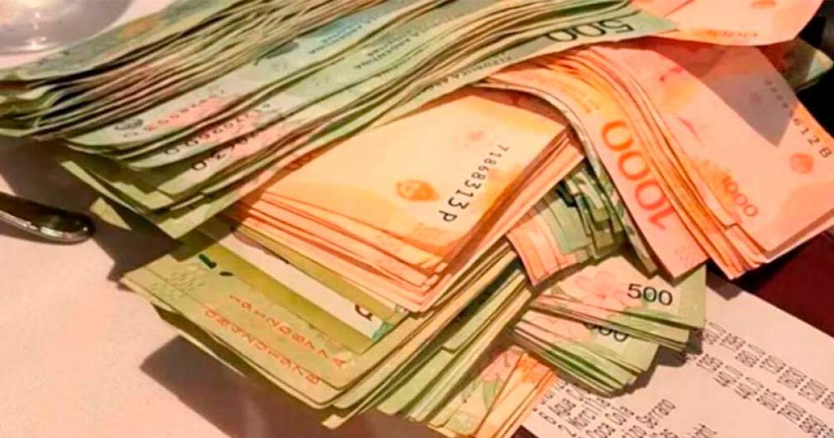 El robo del dinero se produjo cuando el hombre fue a visitar a su  hija (Foto Archivo)