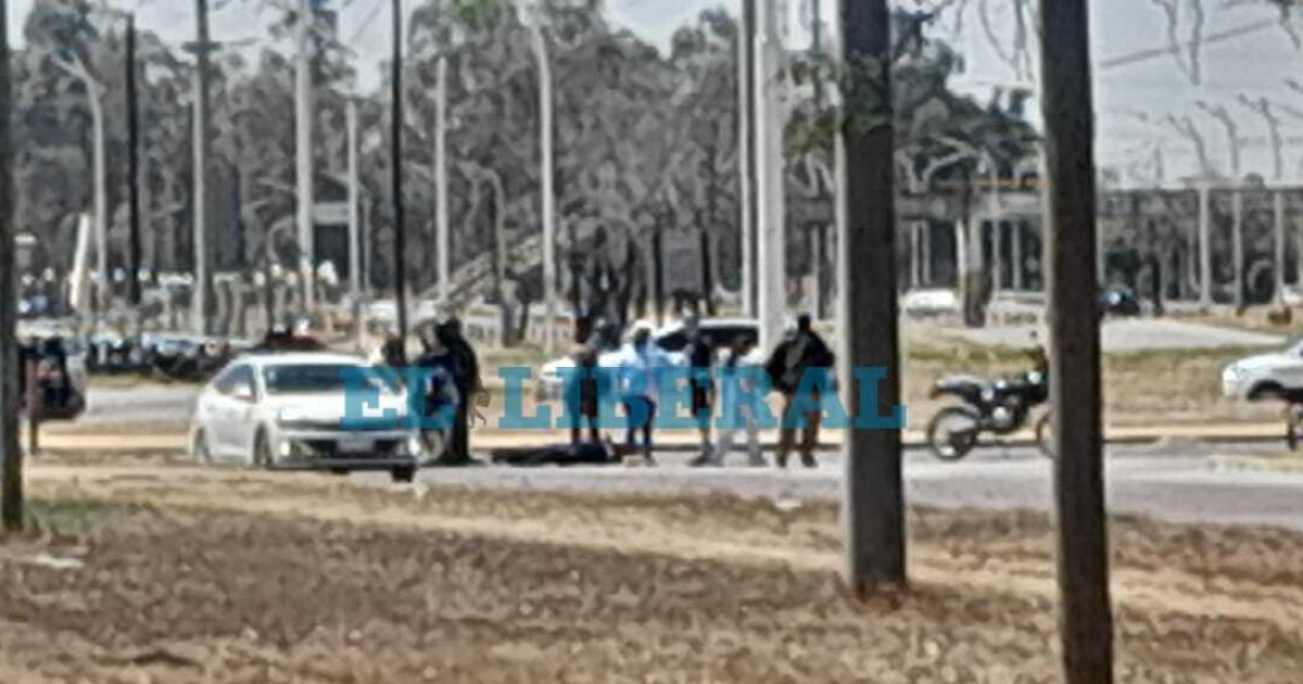 El motociclista sufrió heridas tras el impacto