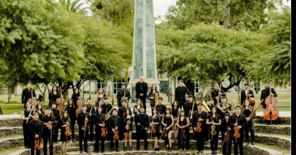 Orquesta Acadeacutemica ESPEA Ndeg1 estrena Universos en concierto