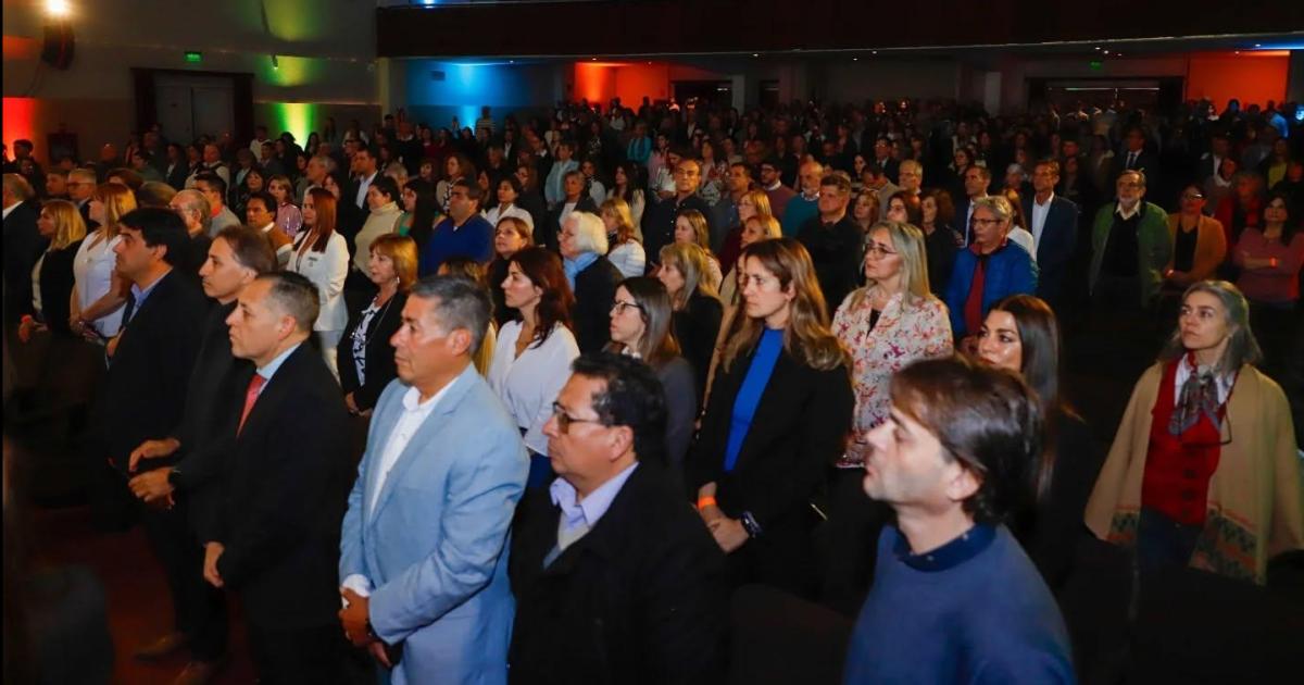 Las Termas seraacute sede del II Congreso de Coacuternea y Bancos de Ojos