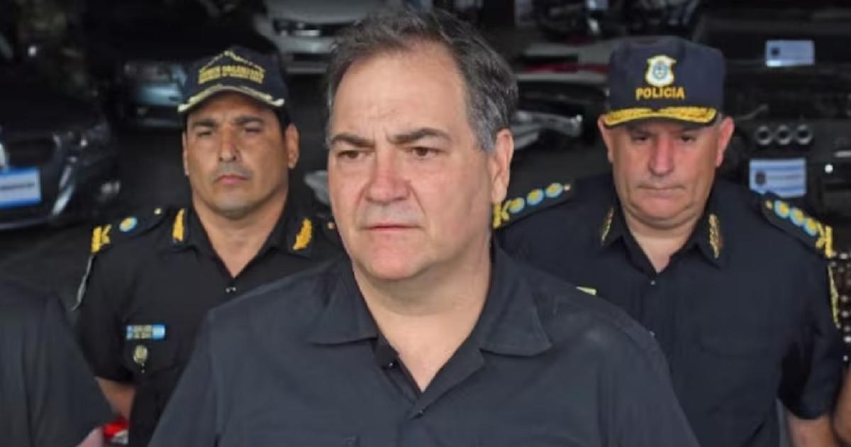 Javier Alonso aseguró que el asesinato de las jóvenes fue parte de un mensaje narco transmitido en redes sociales