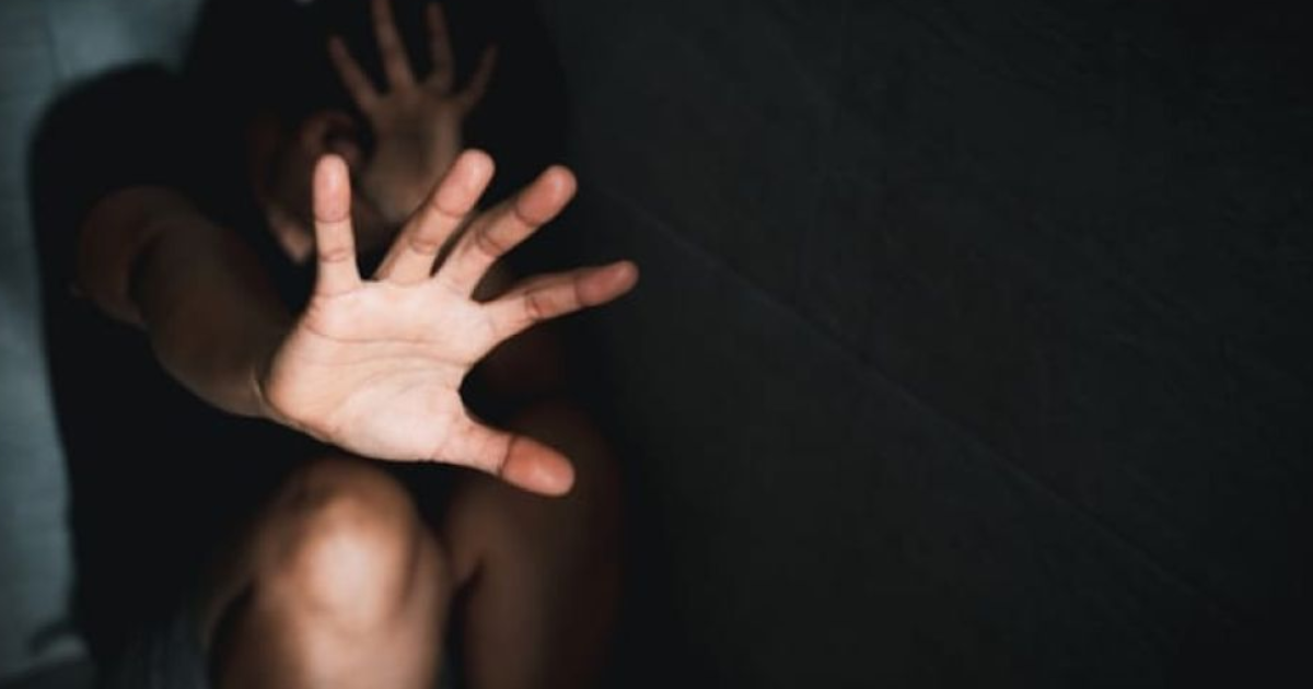 Los tres hombres quedaron detenidos acusados de abuso sexual agravado (Foto- imagen ilustrativa)