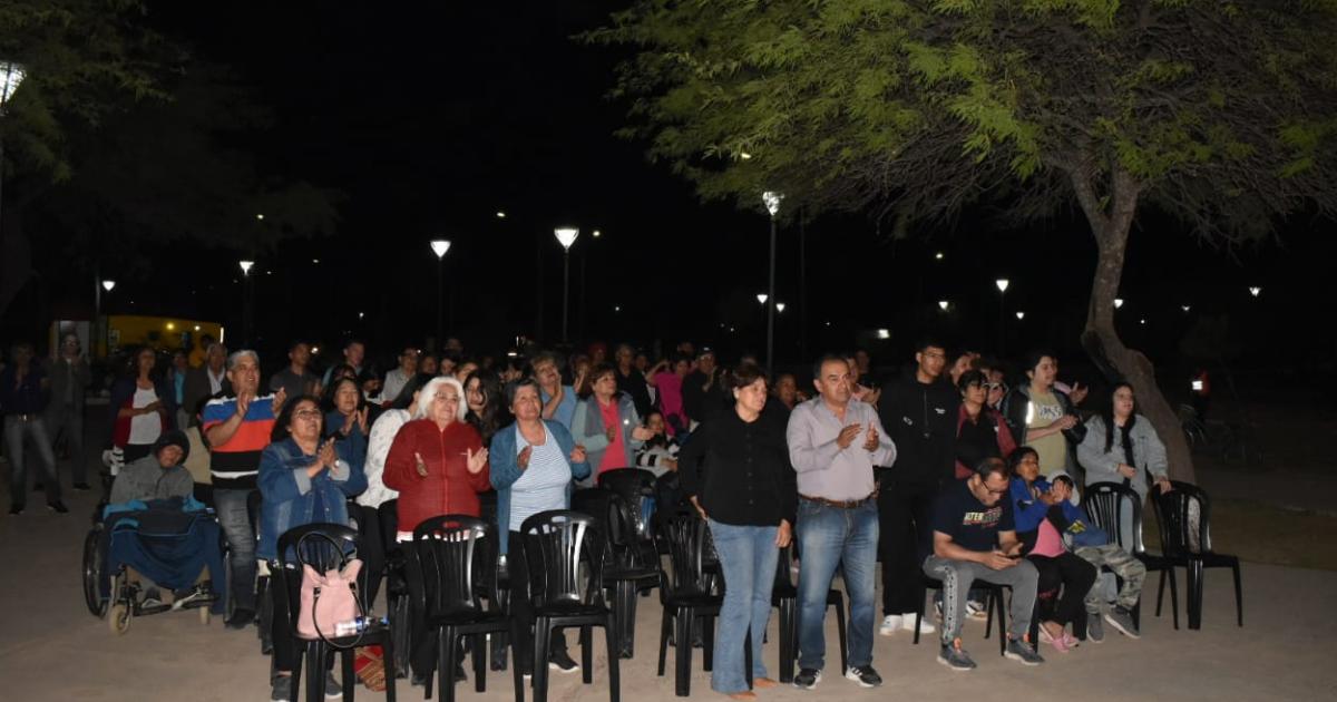 Colonia El Simbolar- Mes de la Biblia en un ambiente de reflexioacuten