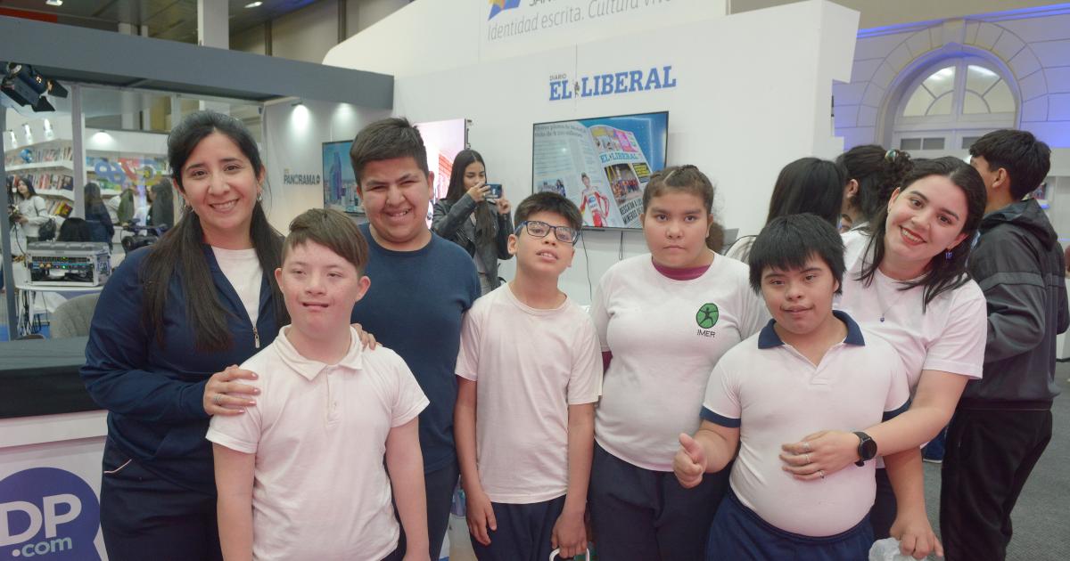NO DEJES DE VISITAR LA XV FERIA DEL LIBRO