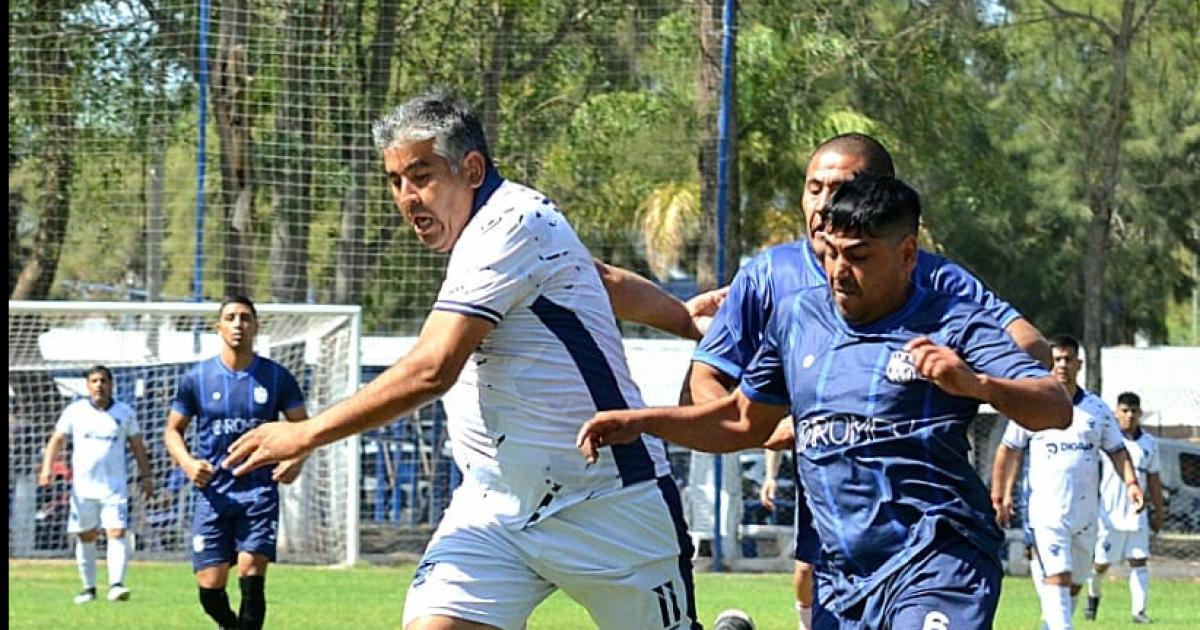 INSTANCIA Los equipos de la Liga Comercial buscarn este domingo el pase a la gran final de las distintas copas