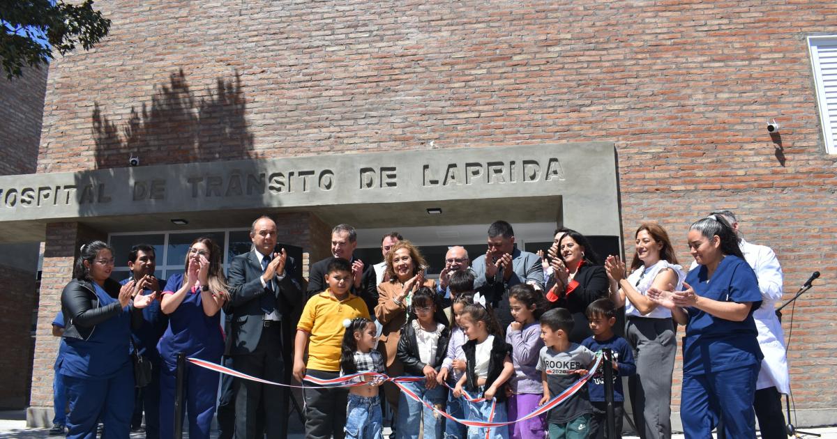 Inauguran ampliacioacuten en el Hospital de Traacutensito de Laprida