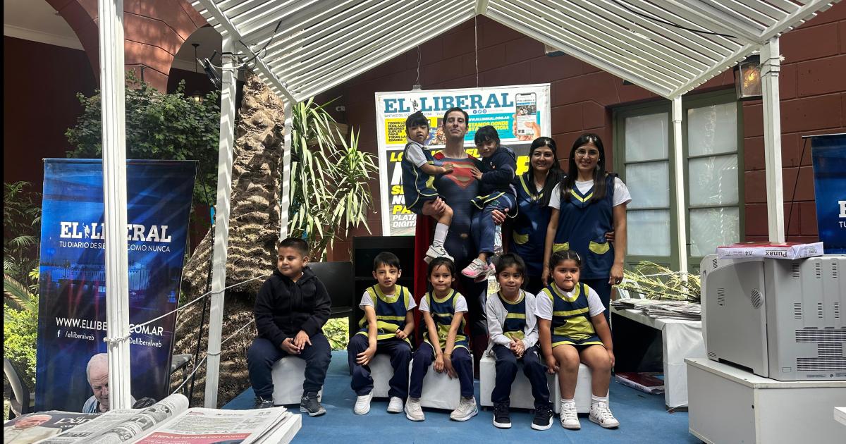 Eacutexito total- el stand de El Liberal el gran imaacuten de la Feria del Libro en su tercera jornada