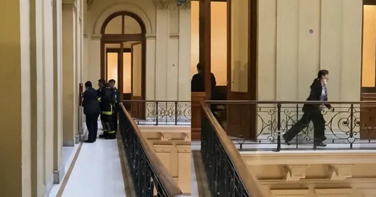 Principio de incendio en Casa Rosada- Foto- Minuto Uno