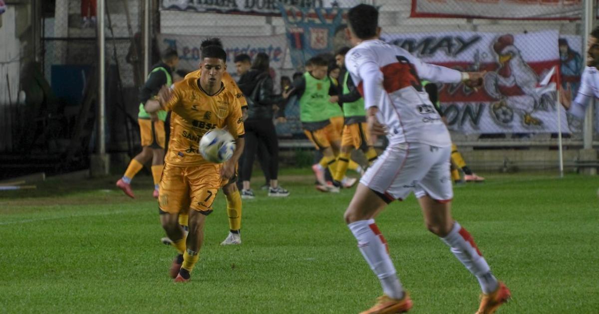 Mitre sufrioacute una dura derrota en su visita a Moroacuten