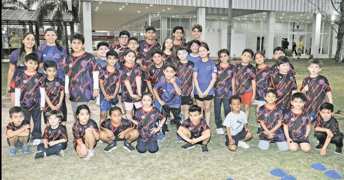 Son atletas del futuro del corazoacuten y del amor