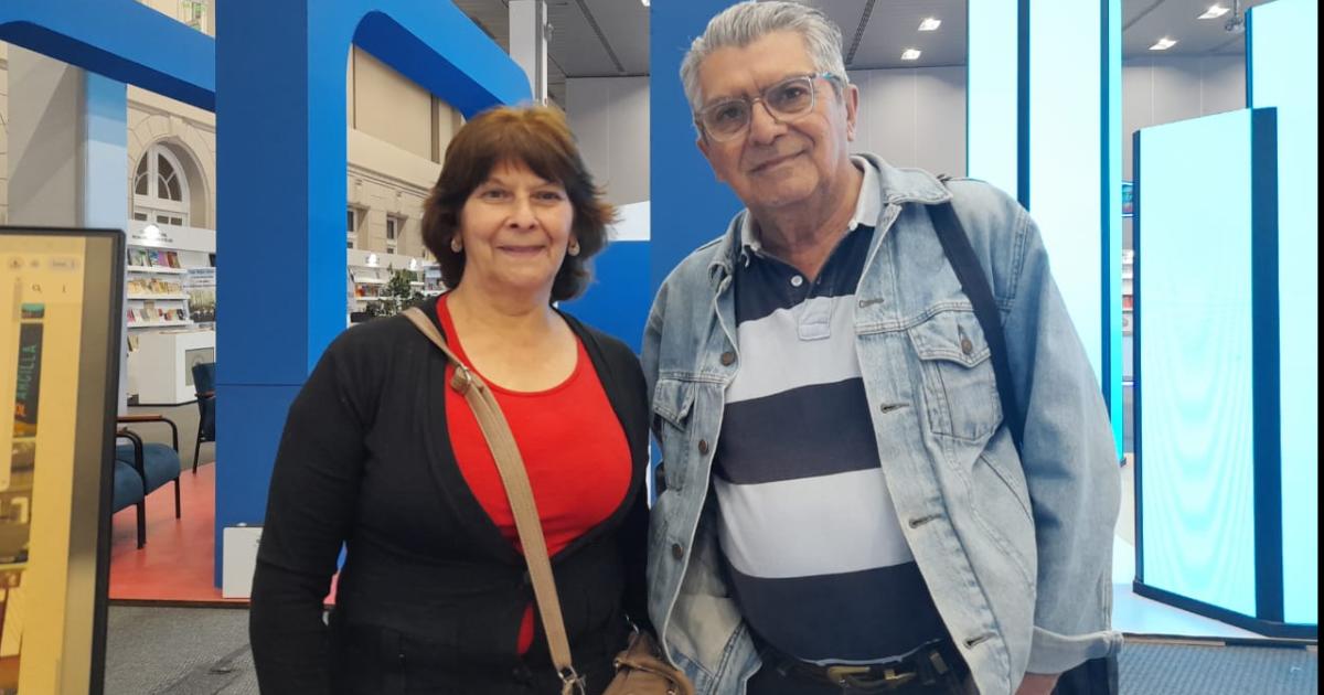 FOTOS Uacuteltima jornada de la Feria del Libro 2025- grandes y chicos dicen presente este domingo