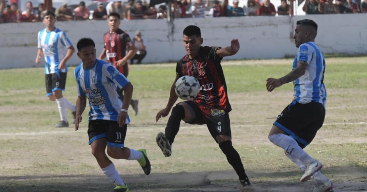 Histoacuterico- Comercio campeoacuten de la Copa 60 antildeos de Canal 7