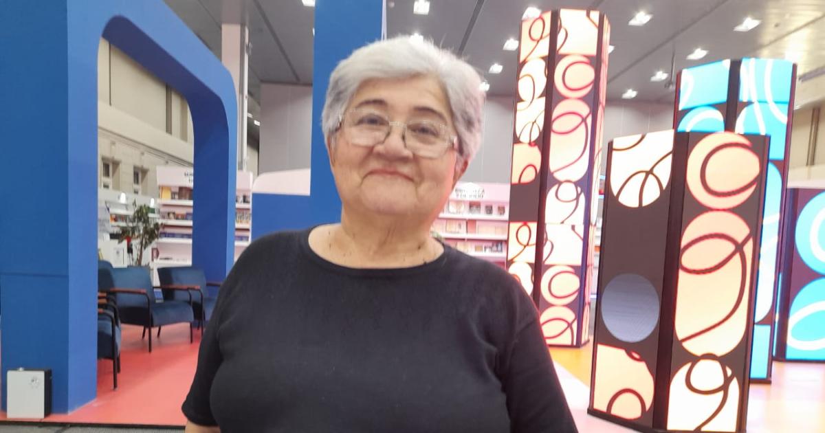 FOTOS Uacuteltima jornada de la Feria del Libro 2025- grandes y chicos dicen presente este domingo