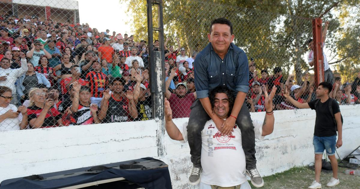 Jorge Valoy- Este tiacutetulo va dedicado a mi viejo