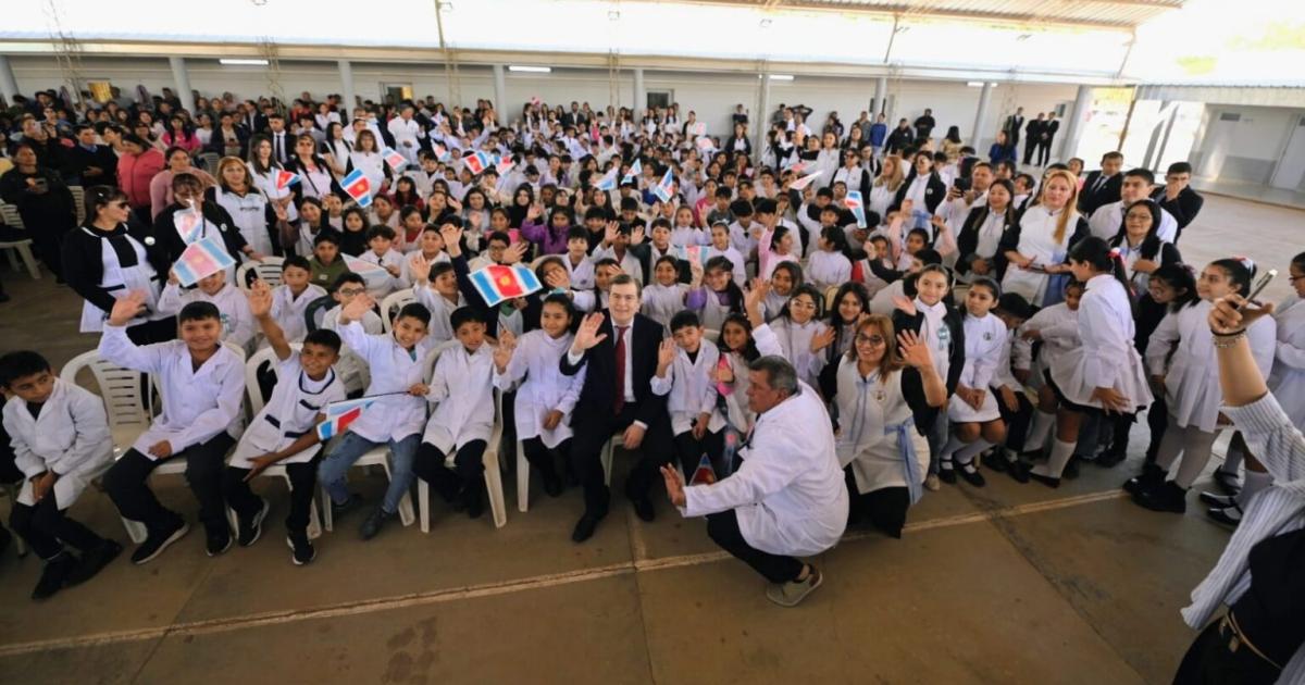 El gobernador Zamora viaja hoy al sur para habilitar distintas obras