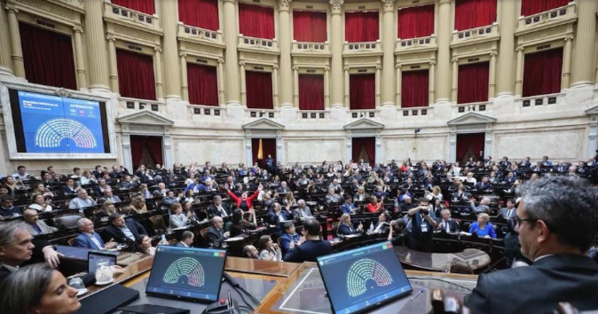 La oposicioacuten presiona para  aprobar cambios en ley DNU