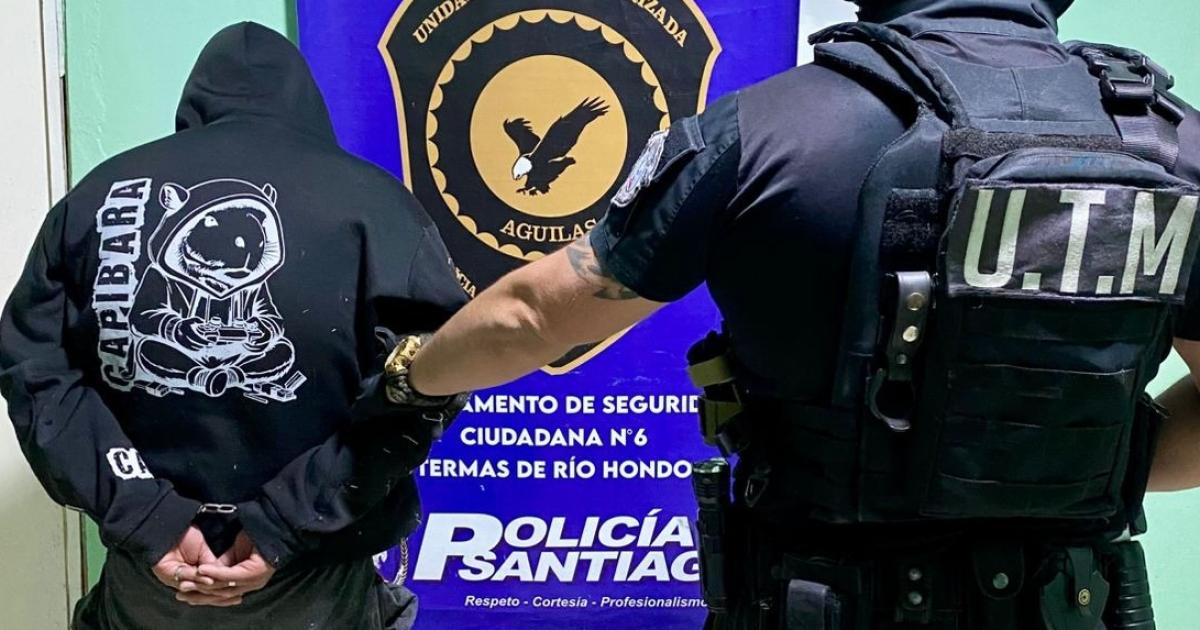Motochorro detenido en pleno centro de Las Termas tras robar una cartera