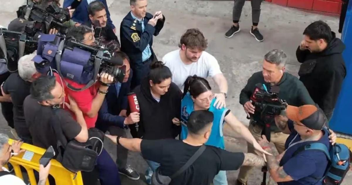 Triple crimen- detuvieron a la mujer que iba en uno de los autos que se habría usado en el secuestro (Foto- captura TN)