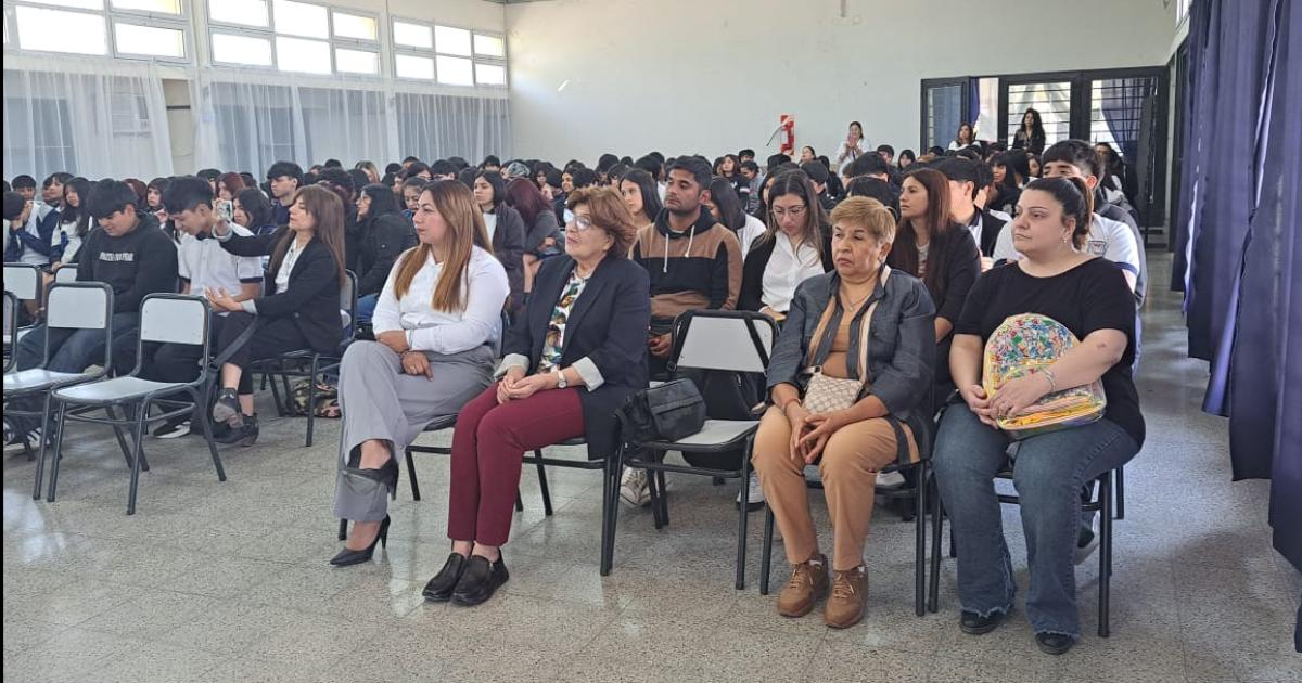 Conversatorio por los 100 antildeos de La Brasa- homenaje al fuego cultural que sigue encendido