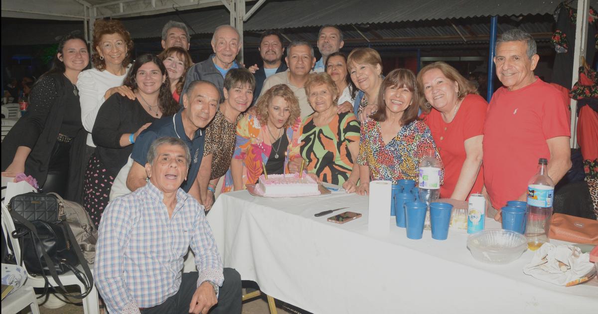 EMPLEADOS DE COMERCIO DE FESTEJO