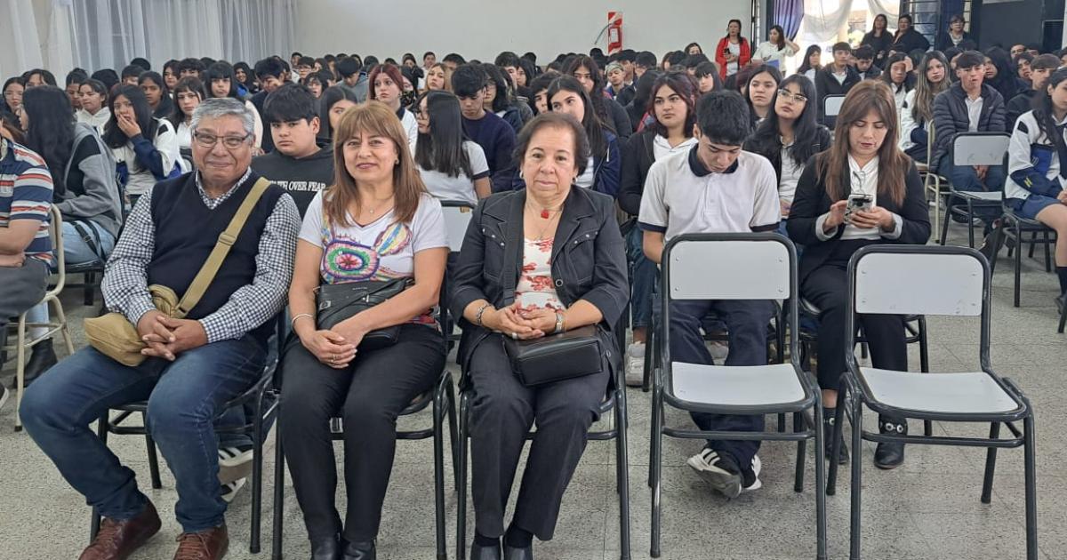 Conversatorio por los 100 antildeos de La Brasa- homenaje al fuego cultural que sigue encendido
