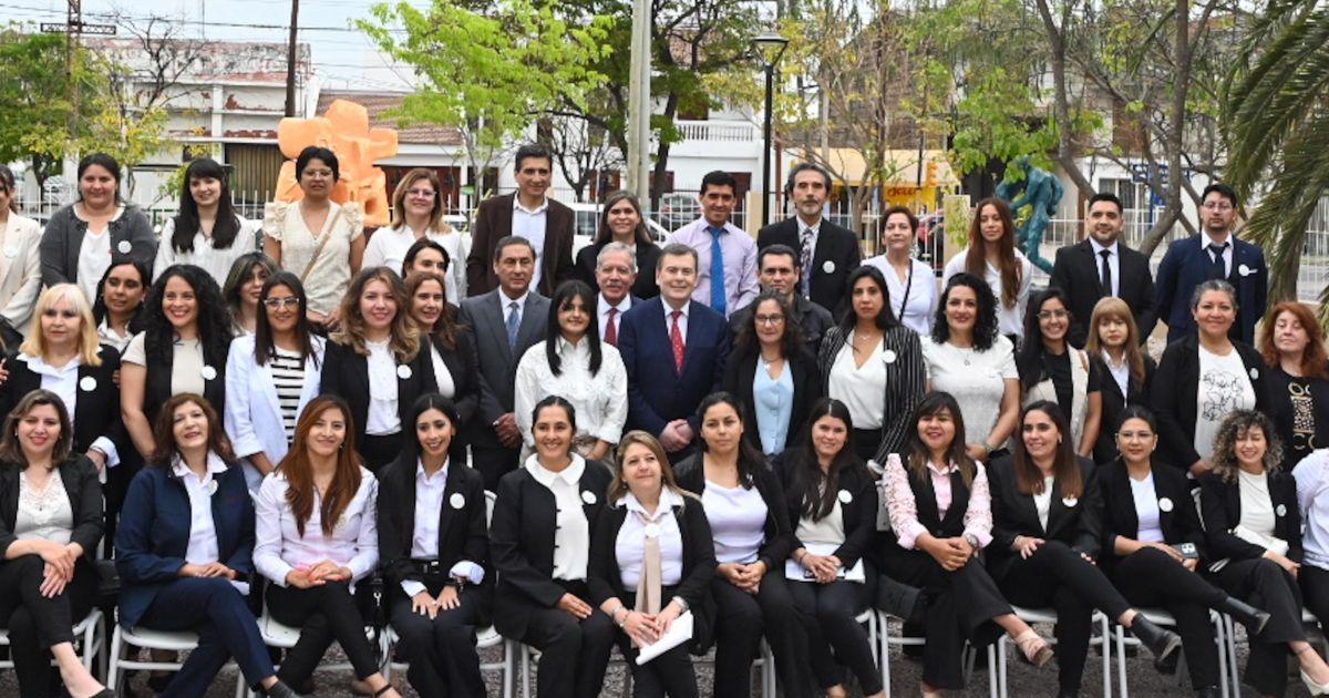 El gobernador Zamora junto a autoridades de la institución