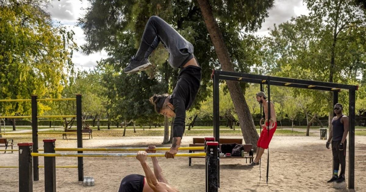 La Juventud municipal organiza un torneo de calistenia en el Parque Aguirre