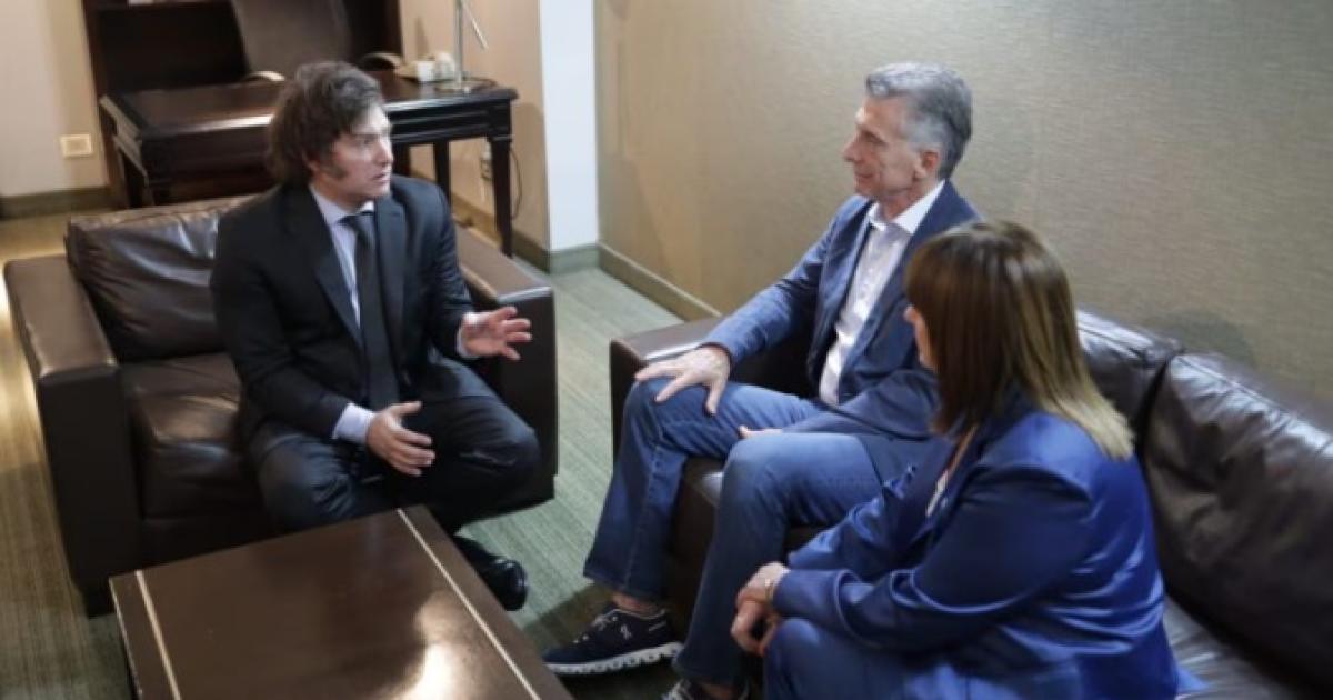 Javier Milei Mauricio Macri y Patricia Bullrich en una reunión en 2023 (Foto- Libertad Avanza)