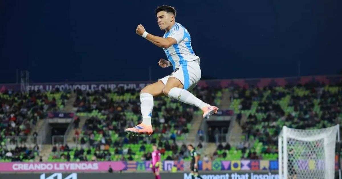 Con Maher Carrizo Argentina goleoacute a Australia y paso a Octavos