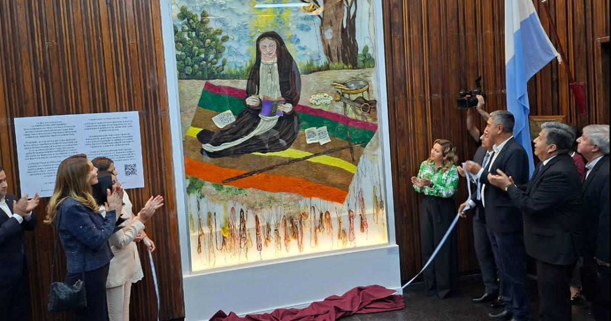 El vicegobernador participoacute de la inauguracioacuten de la Caacutetedra Abierta Mama Antula 