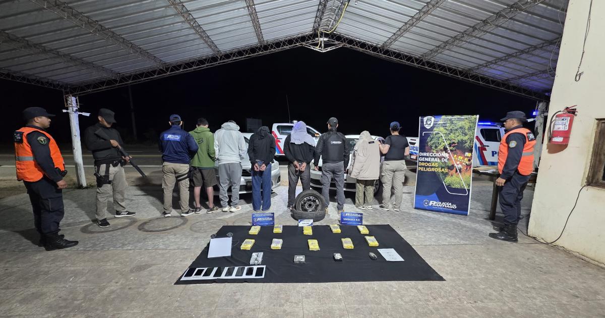 CAUSA Cocaína oculta en un Voyage- seis detenidos en operativo policial en Uruta