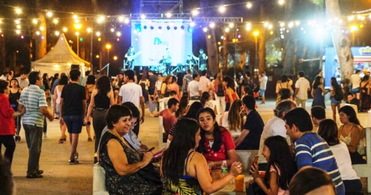 Agenda de eventos- se viene un fin de semana con sabor muacutesica y deporte en Santiago del Estero