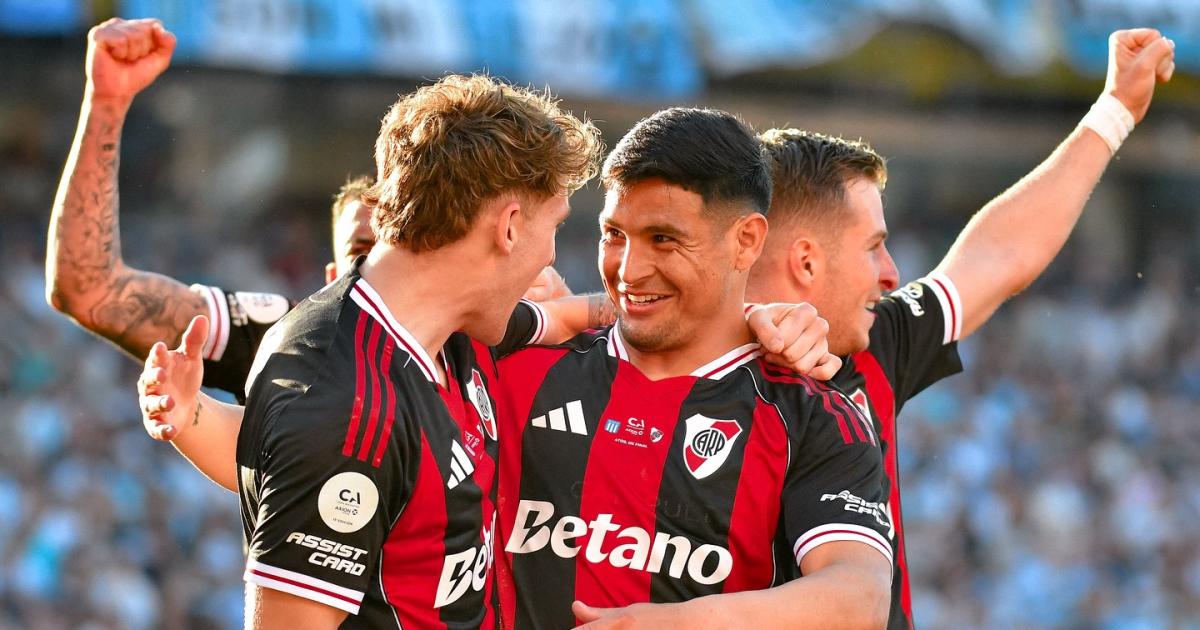En un claacutesico bien caliente River vencioacute 1 a 0 a Racing y estaacute en las semifinales