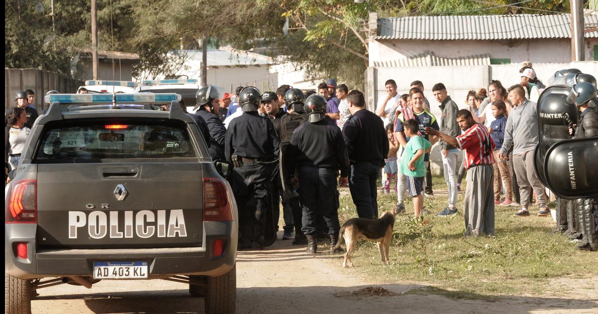 REVUELO MAYÚSCULO- La bronca entre los dos protagonistas se trasladó a la calle Terminó con Pogonza muerto en el tierral Ahora la suerte de Quesito es potestad de un tribunal