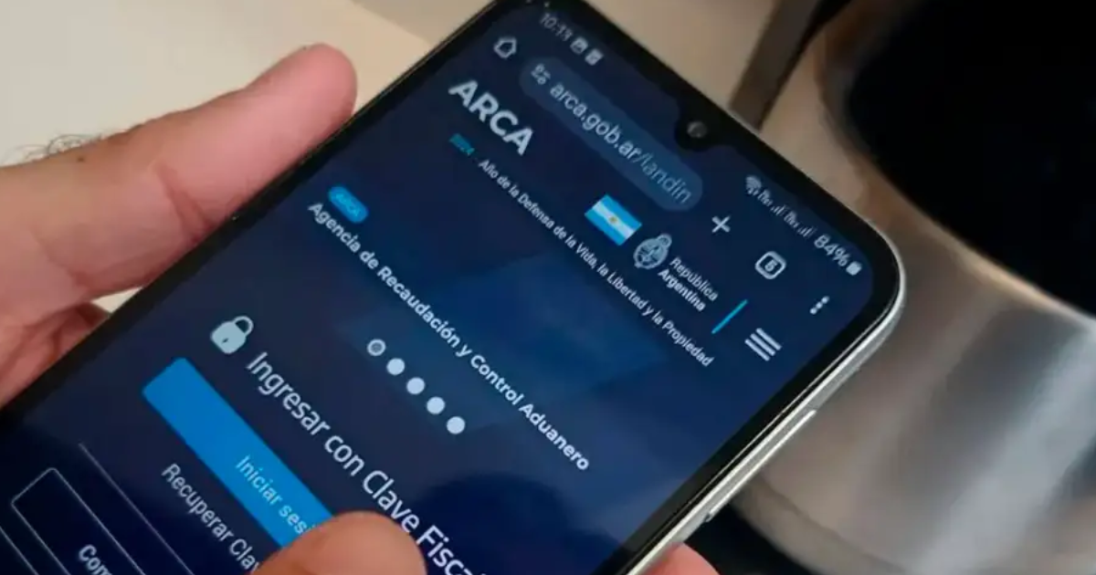 ARCA comienza a vigilar las operaciones bancarias- cuaacuteles son los topes maacuteximos permitidos en octubre de 2025