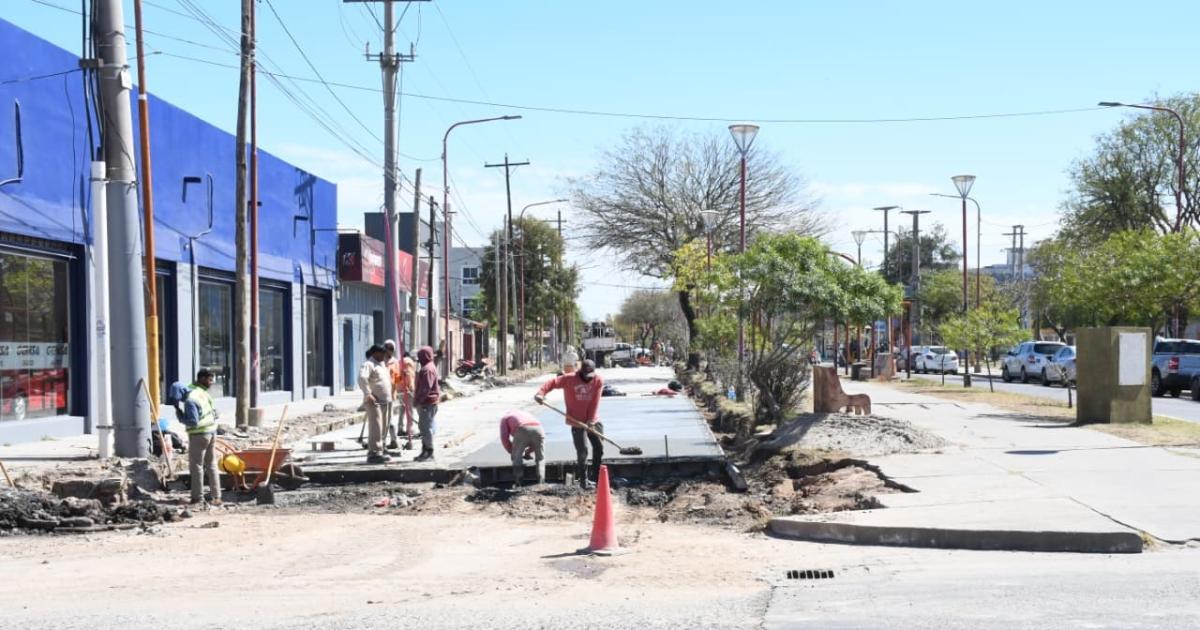 iexclAtencioacuten Cortes y desviacuteos en Av Coloacuten por obras en el cruce con Pedro Leoacuten Gallo