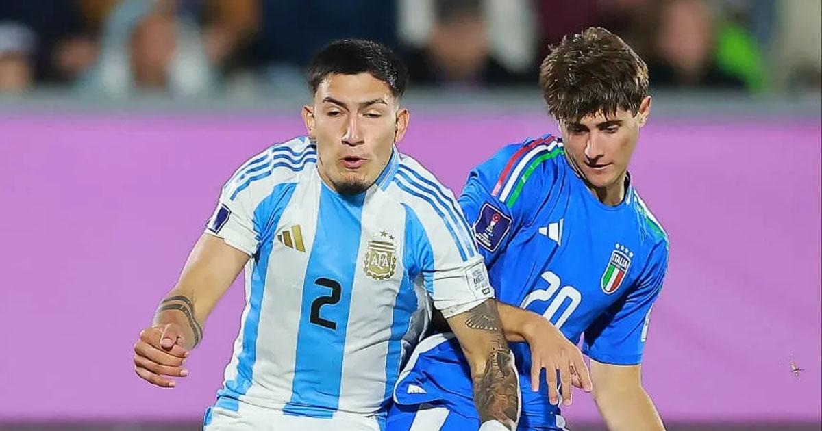 Argentina le ganoacute a Italia y se quedoacute con el primer puesto