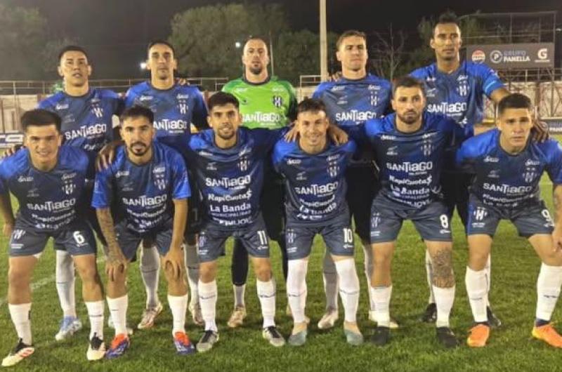 Sarmiento se trajo un punto valioso de Mendoza