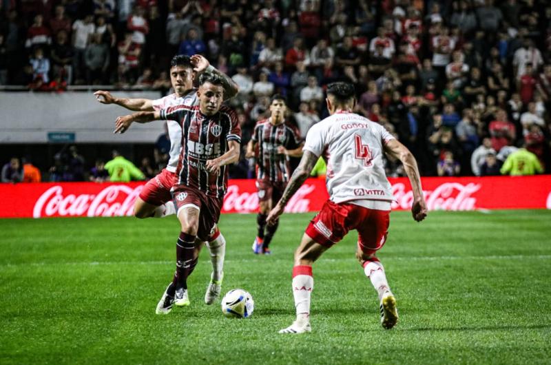 El Ferro rescatoacute un punto valioso de La Paternal